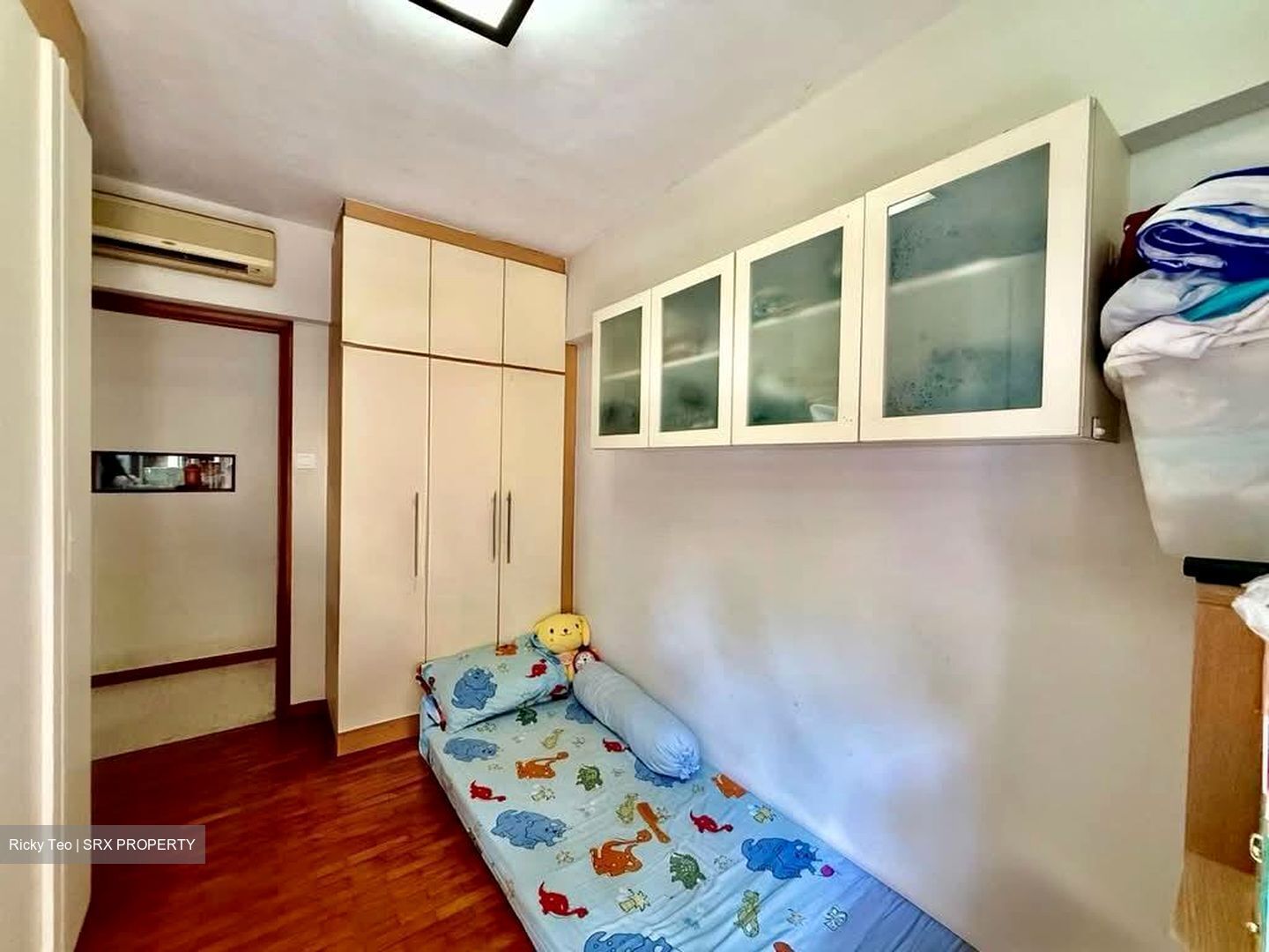Lilydale (D27), Condominium #560900661